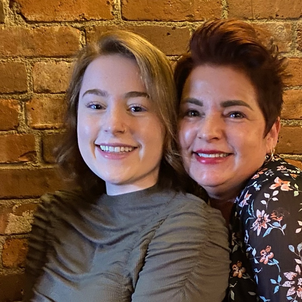 Meet your Posher, Angela